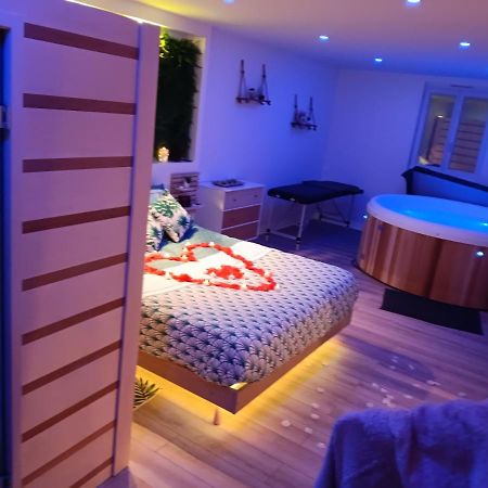 Gite Et Spa Au Secret Du Bonheur Hotel Pouilly-sur-Serre ภายนอก รูปภาพ