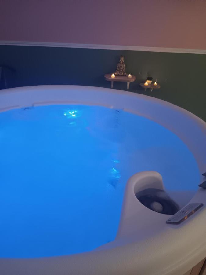 Gite Et Spa Au Secret Du Bonheur Hotel Pouilly-sur-Serre ภายนอก รูปภาพ